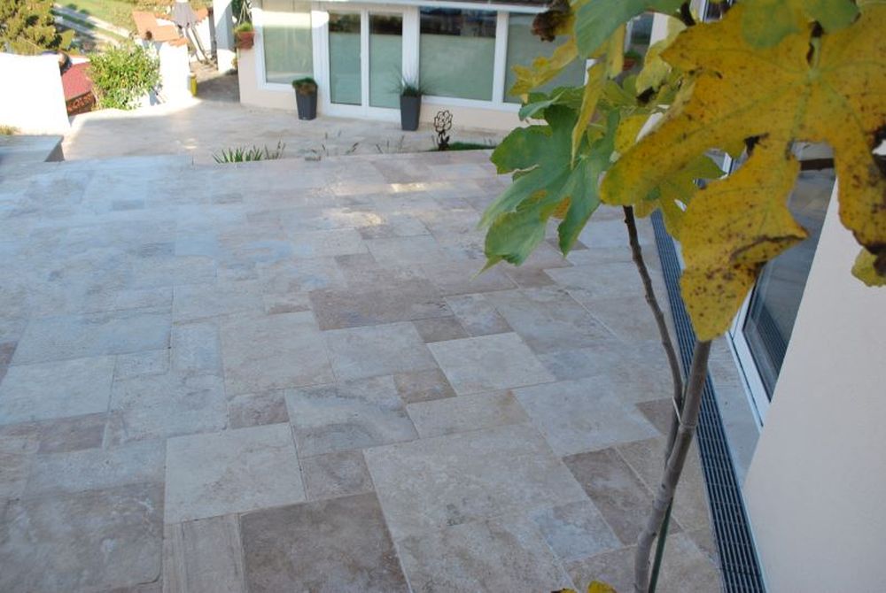 Platten und Fliesen aus Naturstein im Bezirk Freistadt